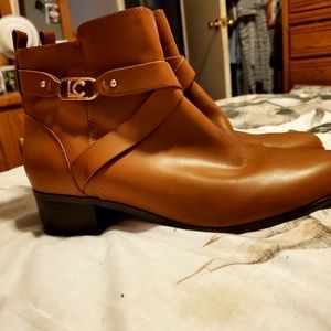 Lauren Conrad Ankle Boots size 11